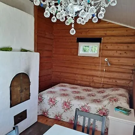 木屋 Log In A Beautiful Seaside Location *